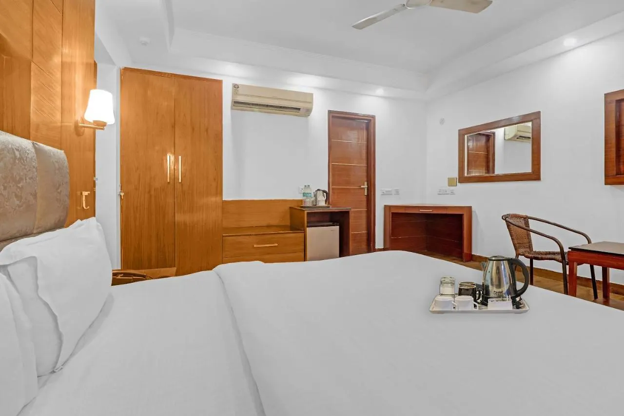 Oyo Townhouse 604 The Royal Galaxy Hotel Delhi   Delhi (National Capital Territory of India)
