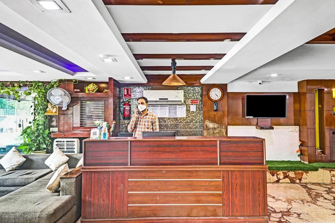 Oyo Townhouse 604 The Royal Galaxy Hotel Delhi  Delhi (National Capital Territory of India)