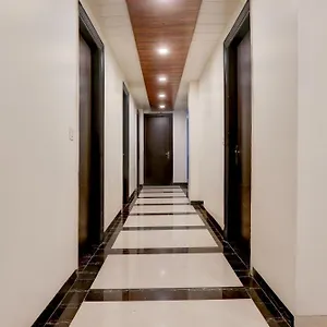 Super Townhouse Rohini Sector 18 Formerly Relic Delhi (National Capital Territory of India)